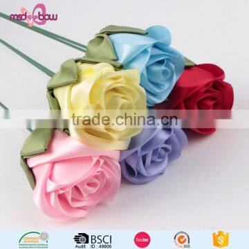 ribbon roses wedding flower arrangements