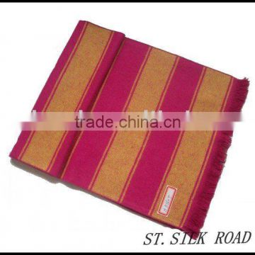 100%silk scarves,fashion scarfs,lady scarfs,woman scarfs,brand name scarfs,branded scarfs