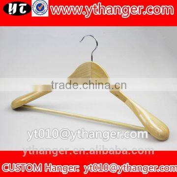 YY0535 bulk hotel luxury wood coat hangers wide shoulder shuit hanger