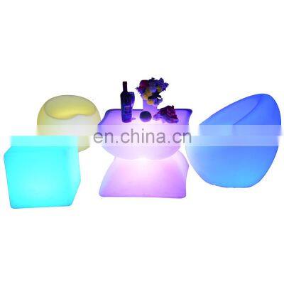 Coffee Shop Hotel Led Bar Furniture Cocktail Tables and Chairs Christmas Festival Party Light Led Bar Table Lamp