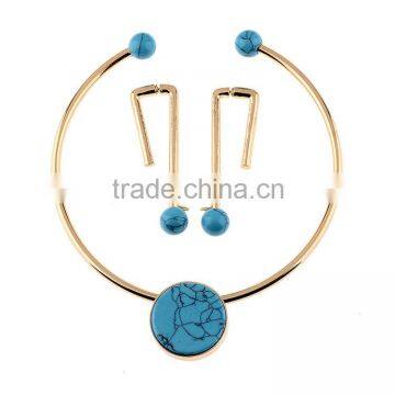 Fashionable Turquoise Jewelry Gold Choker Earrings Necklace Set