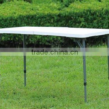 Easy Handling Folding Picnic Table