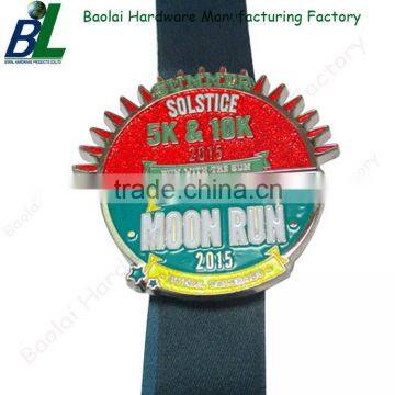 Reson poly with glitter accent medal for moon running