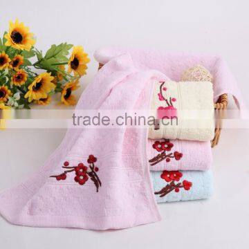 100% Cotton Yarn Flower Personal Design Luxury Embroidered Face Towels photo-5