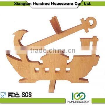 High Quality Cheap Custom Animal Shape Bamboo Wine Rack ,hanging Wine Glass Rack for Decoration photo-5