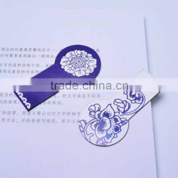 2016 latest customised Blue and white porcelain magnetic bookmark for suvenir