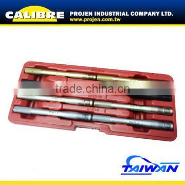 CALIBRE Wheel Hangers Wheel Stud Alignment Guide Tool