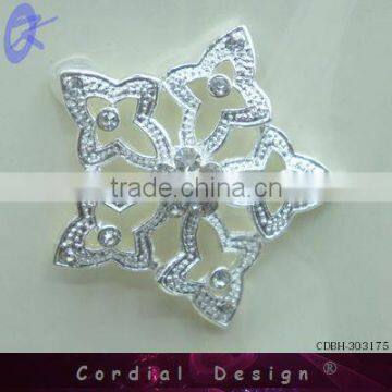 2013 hot saler jewelry satr-flower rhinestone brooch for invitation