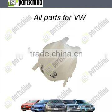 1K0 121 407A ВОДЯНАЯ ФЛАСКА для VW Passat
