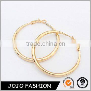 Popular fashion women jewelry hoop gold earring top design dubai gold jewelry earring women