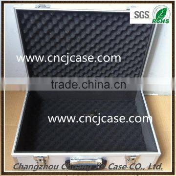 Silver Hot sale factory cheap price with egg-shpped foam inserts aluminum briefcase tool box