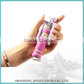 Easy To Use Automatic Monopod Smartphone Holder
