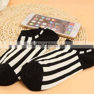 Fashion Thin Striped Youngth Short Trend Cotton Socks photo-5