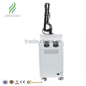 Skin Renewing RF Co2 Fractional Laser For Scar Removal Brown Spots Removal Striae Gravidarum Removal And Skin Rejuvenation Machine 10.6um