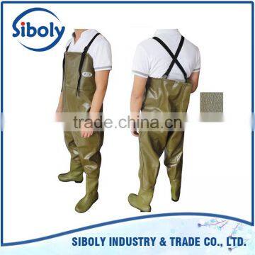 widely used for construction of water conservancy facilities OEM plastic waterproof chest high waders