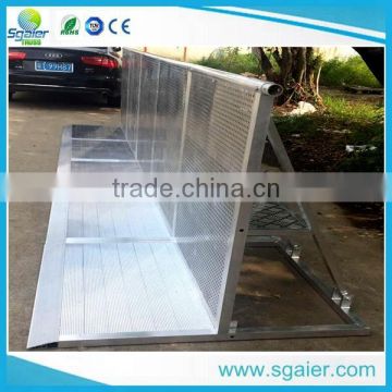 Australia security used aluminum stage barrier galvanized crowd control fence