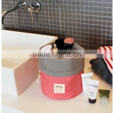 Hot Selling Popular Professional Travel Make-up Pouch Mini Size Large Capacity Travel Dresser Pouch photo-6