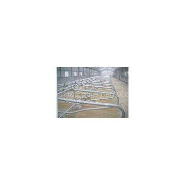 Hot Dip Galvanized Cattle Stall With Bovine Jugular Track , Clamp , Bolt