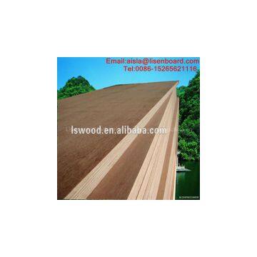 IICL 28mm Apitong / Keruing Container Flooring Plywood