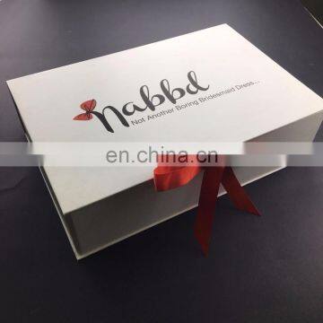 Easy Transportation White Flat Folding Ribbon Gift Box for clothes box