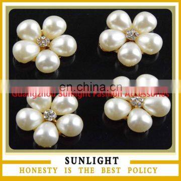 Fashion Acrylic Rhinestone Pearl Button Wholesale photo-2