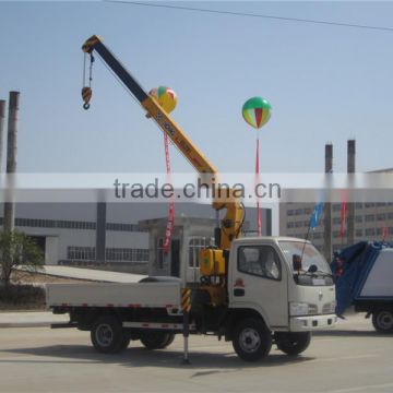 DFAC 3200kg knuckle arm truck crane