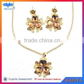 YIWU QUANTUM SCIENCE PENDANT used match clothes