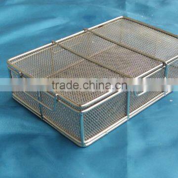 Rectangular Wire Mesh Basket- 20"L x 15"W x 2"H