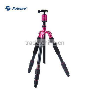Professional camera tripod