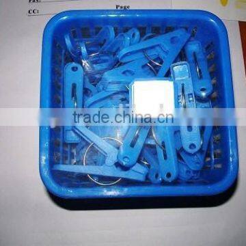 Plastic Colourful Clothes Hangers Plastic Clothespin/clothes Peg/clothes Clip With a Basket photo-3
