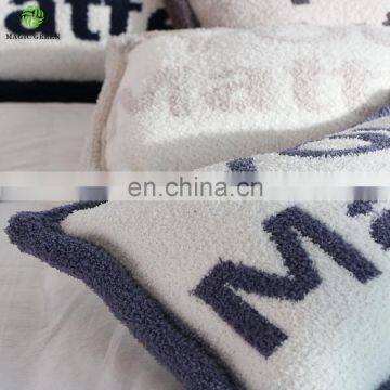 in Stock Wholesale Zero Defect Super Soft 100% Polyester Micro Feather Yarn Knit Baby Room Travel Throw Blanket Pillow Cushion photo-7