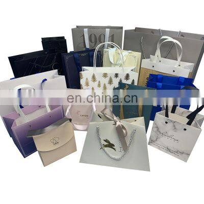 Recycled  kraft paper bag custom  luxury  for shopping christmas paper bag with your own logo red paper bag