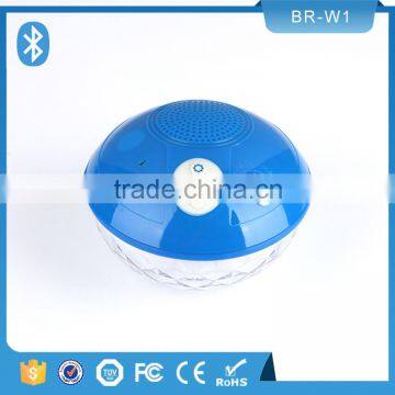 Christmas Gift Ipx7 Super Waterproof Floating Swimming Call Function Mini Portable Speakers Wireless Bluetooth