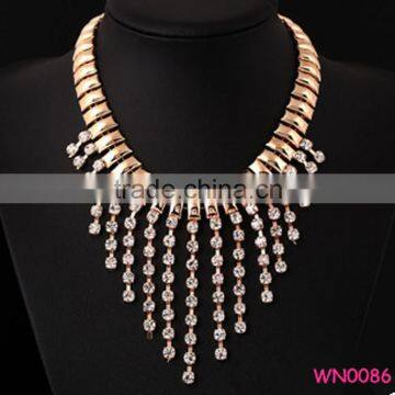 Luxurious Long Chain Jewelry Gold Necklace Costly Golden Tassels With Diamond Necklace                        
                                                Quality Choice