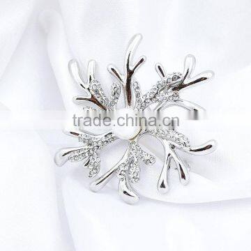 Christmas Silver Hanging Decorative Snowflakes Brooch Jewelry photo-5