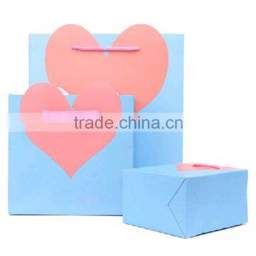 High quality pink heart shaped blue paper bag