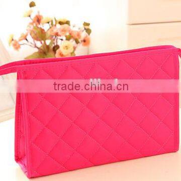 Hot sale high quality custom logo pink women travelling cosmetic bag