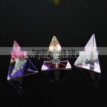 high quality Crystal pyramid paperweight in china