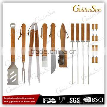 18 Piece Stainless Steel Barbecue BBQ Tool Set With Storage Case