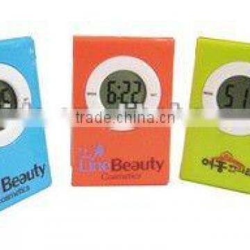 Digital clock in clip shape