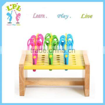 Wholesale high quality natural wood craft scissors holder kis art set