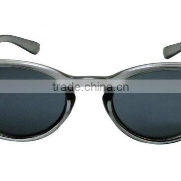 Fashion Simple Plastic Sunglasses Made in China UV400 2015 Hot Sale