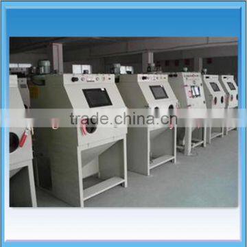 Small Wet / Dry Type Sand Blasting Room For Sale