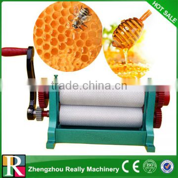 Best sale beeswax foundation machine/beeswax comb foundation machine with manual