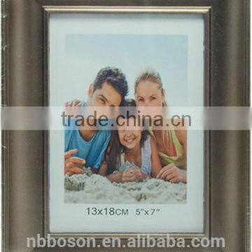 5 * 7 inch plastic picture frame