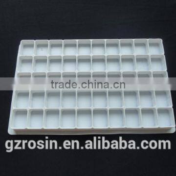 high quality disposable plastic divided chocolate tray