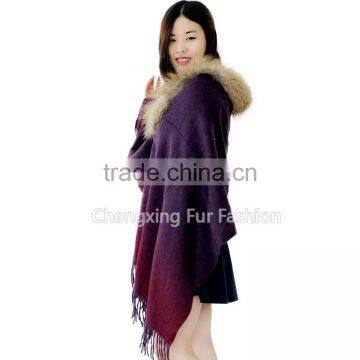 CX-B-P-43G 2016 New Product Noble Shawl Hand Made Wholesale Cashmere Capes And Raccoon Fur Trim Cape photo-2