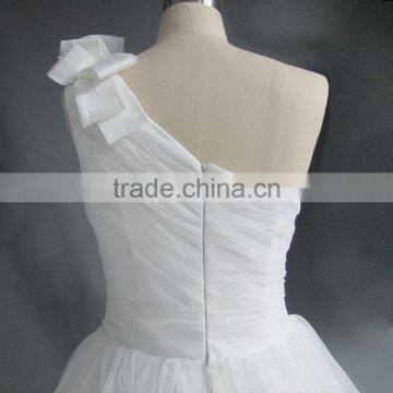Knee Length One Shoulder Ball Gown Wedding Dress/Chiffon Wedding Dress photo-4