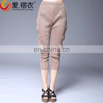 2016 New Arrival Factory Supply Khaki and Black Female Crop Jeans Thick Girls Tight Jeans Pants photo-2