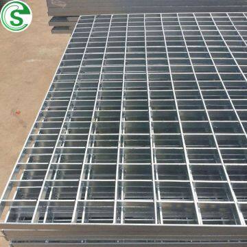 Galvanized steel floorway drainage trench channels grates